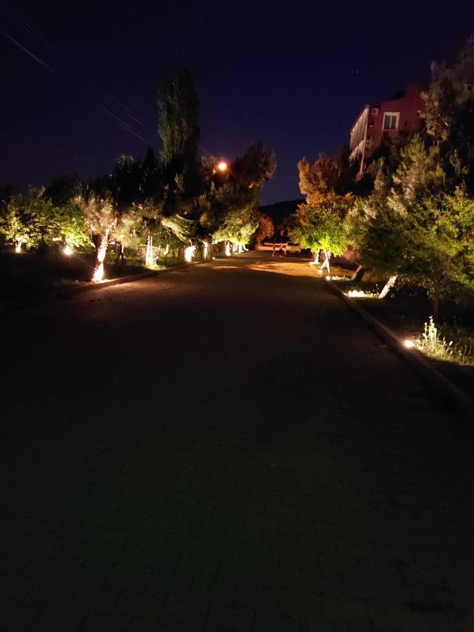 Boss 2 Hotel Eceabat Exterior foto